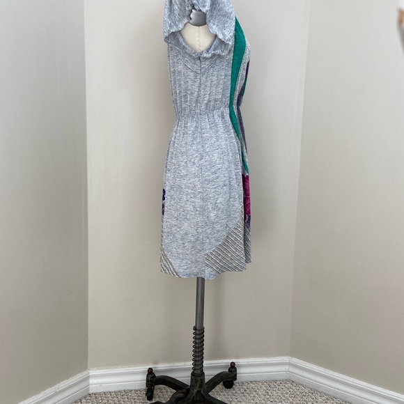 Dress - Picture 4 of 8